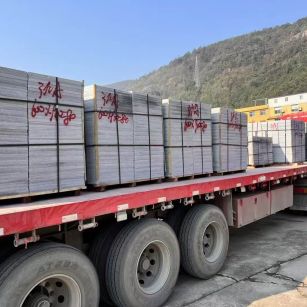 太原 芝麻灰地铺石出货日常