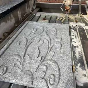 太原 白麻别墅干挂雕花板