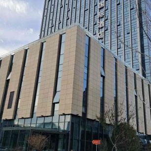 太原 黄金麻花岗岩外墙干挂