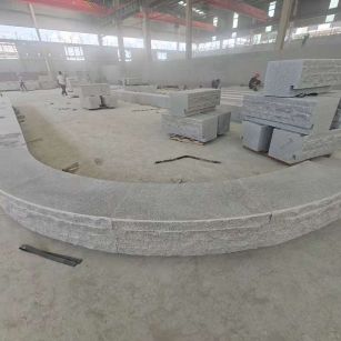 太原 芝麻白异形坐凳，自然面光面弧形加工