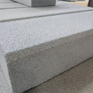 太原 芝麻灰荔枝面路沿石