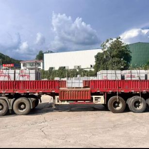 太原 芝麻灰花岗岩地铺石出货日常