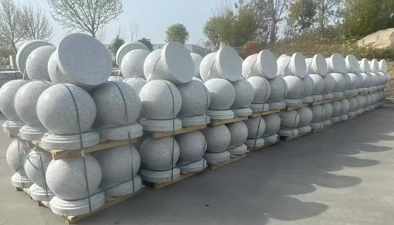 太原 白麻花岗岩石材圆球，石球，挡车球，隔离球，景观石球，风水球等