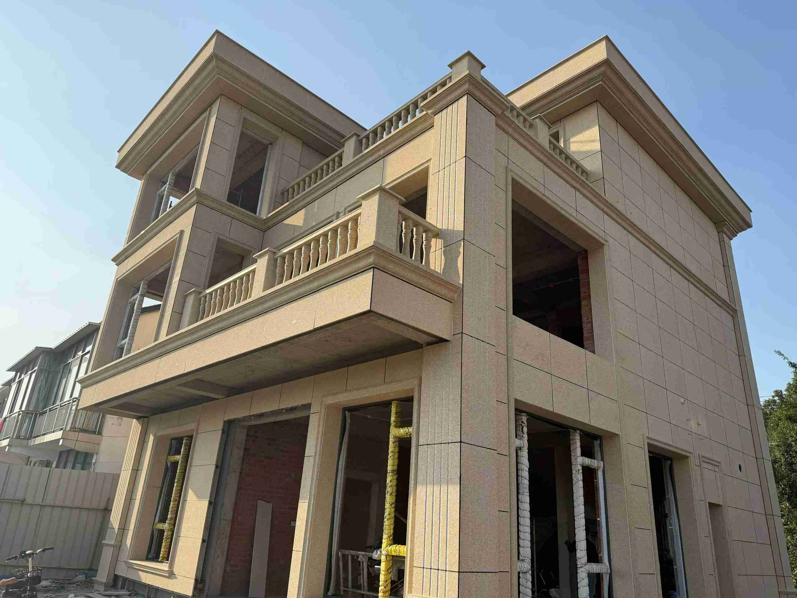 太原 黄金麻花岗岩石材荔枝面外墙干挂效果展示