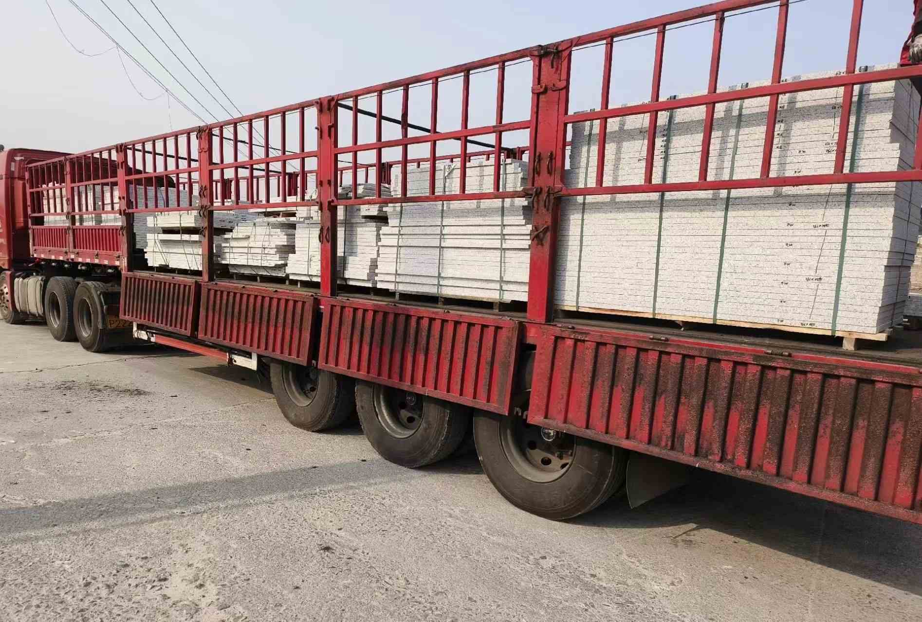 太原 白麻荔枝面外墙干挂，工厂装车日常