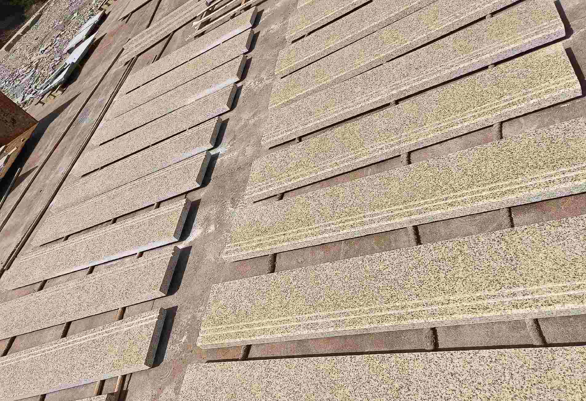 太原 黄金麻花岗岩光面楼梯踏步