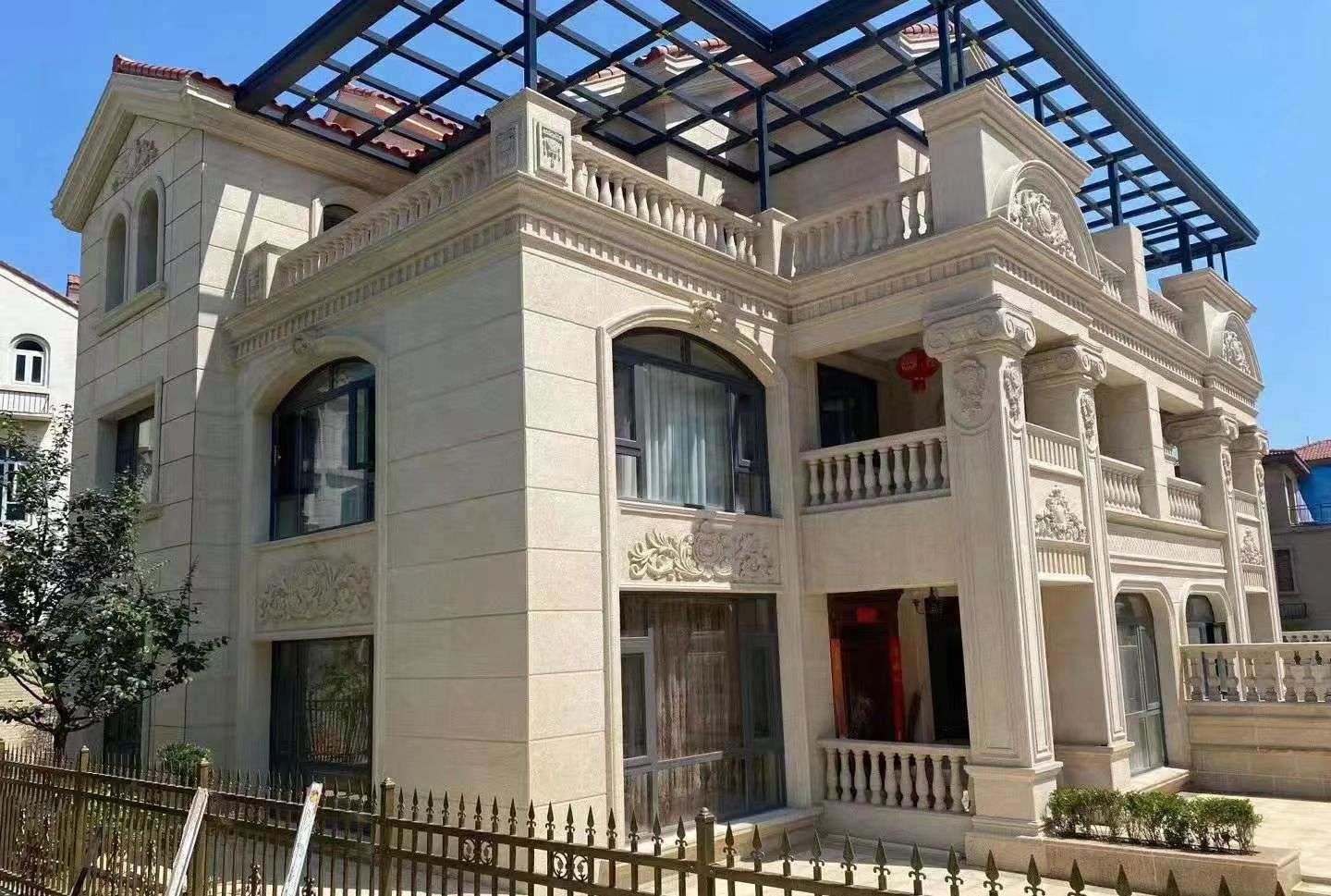 太原 黄金麻花岗岩荔枝面别墅外墙干挂