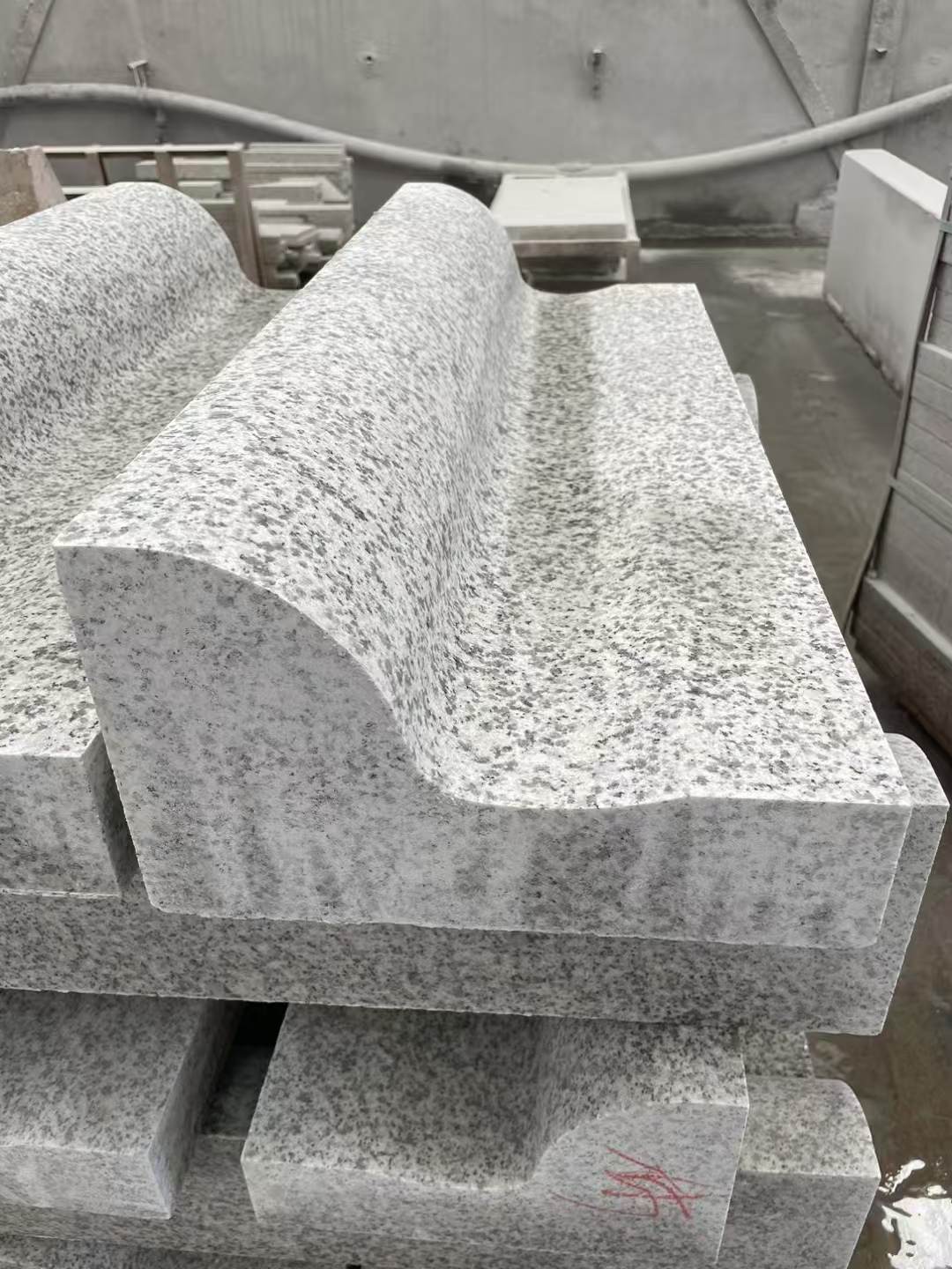 太原 白麻花岗岩S型路沿石，路侧石，马路牙子等